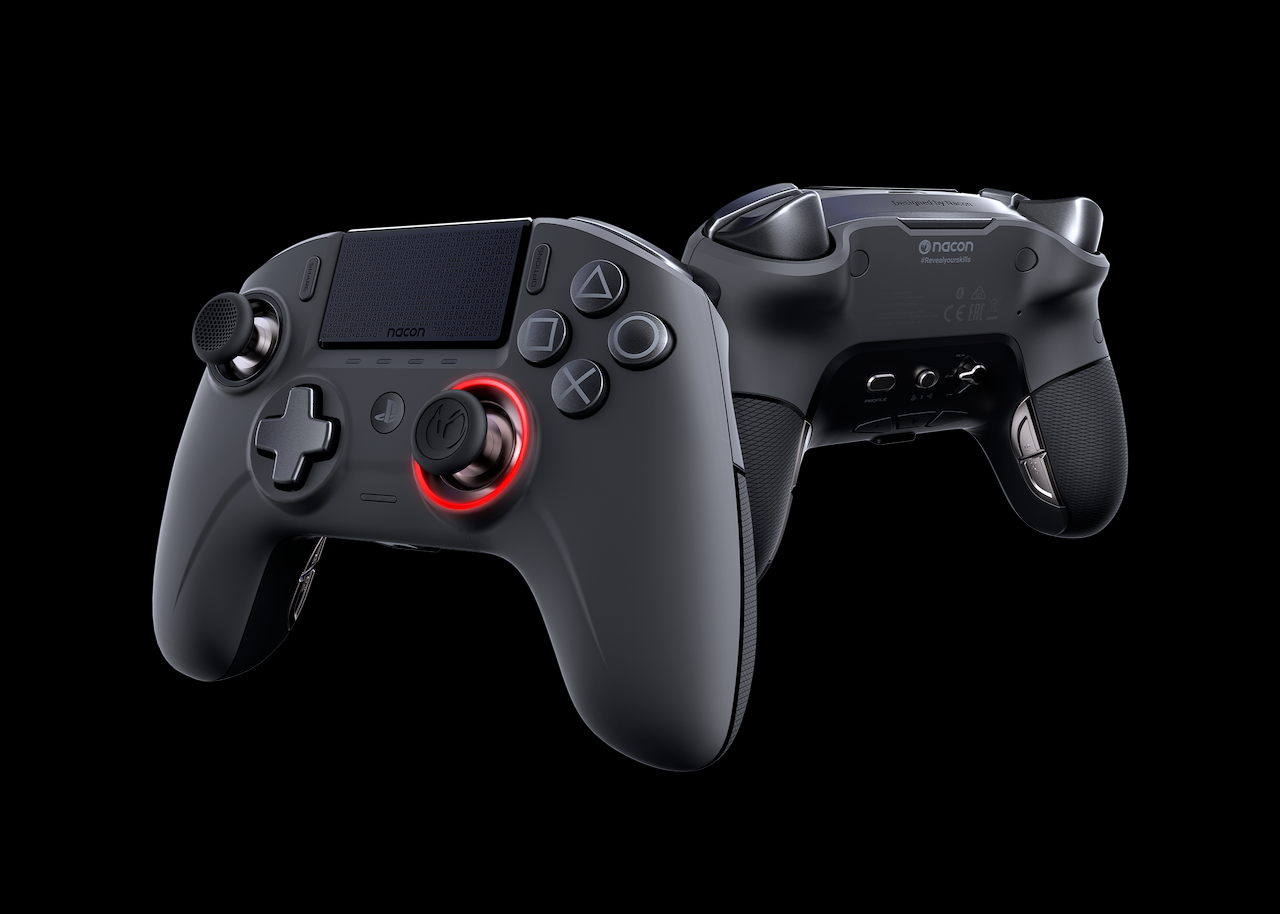 Nacon: annunciato il Revolution Unlimited Pro Controller per PS 4